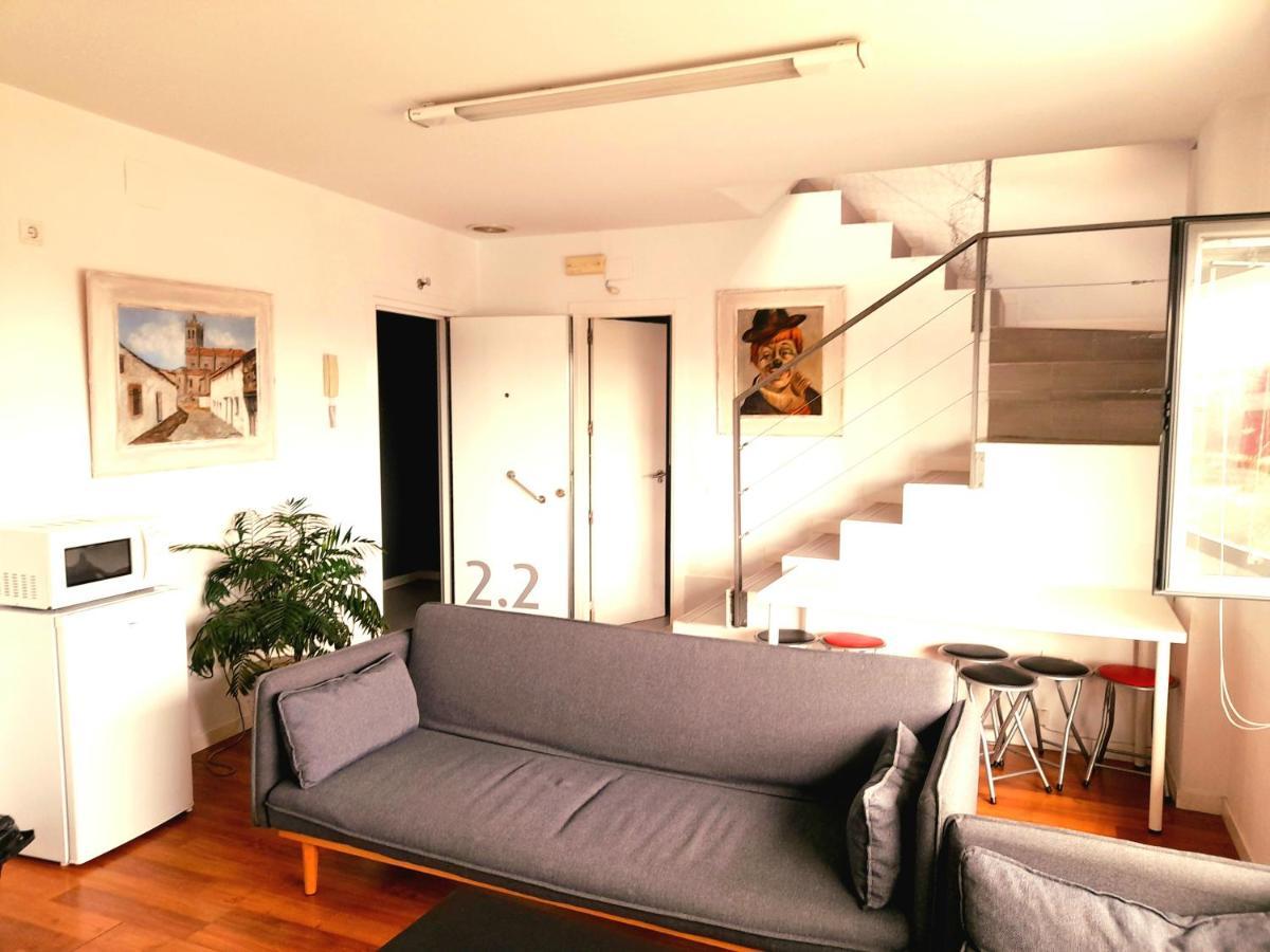 Toletum Cost Lofts Diafanos O 2dormitorios Parking Municipal Gratis Al Aire Libre A 100m Toledo