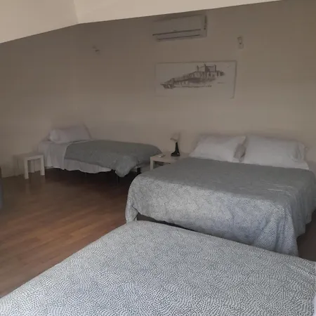 Toletum Low Cost Lofts Diafanos O 2Dormitorios Parking Municipal Gratis Al Aire Libre A 100M Toledo Exterior photo