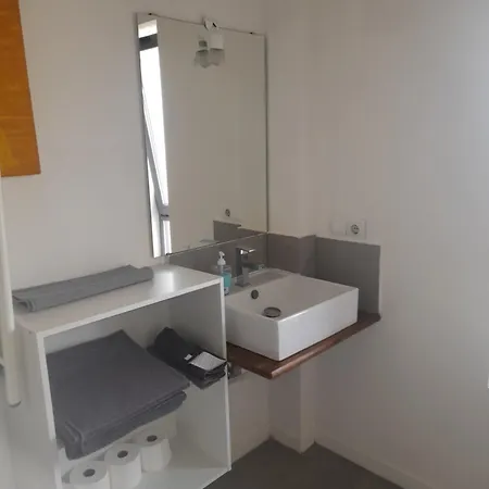 Toletum Low Cost Lofts Diafanos O 2Dormitorios Parking Municipal Gratis Al Aire Libre A 100M Toledo Exterior photo