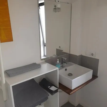 Toletum Low Cost Lofts Diafanos O 2Dormitorios Parking Municipal Gratis Al Aire Libre A 100M Toledo Exterior photo